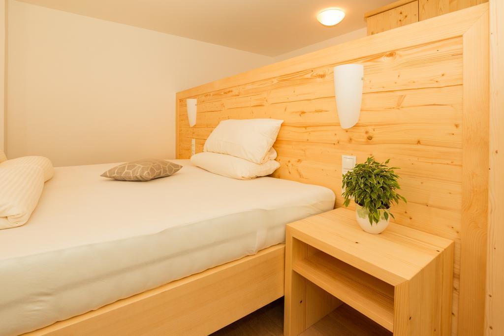 Apart Falkneralm Langenfeld Exterior photo